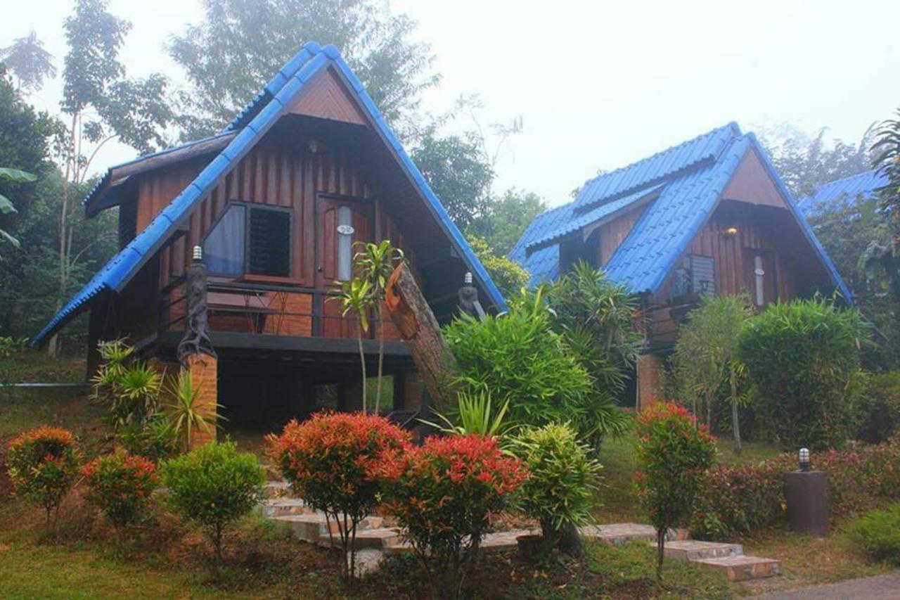 Ban Phumon Talang Resort Ban Mon Talaeng エクステリア 写真